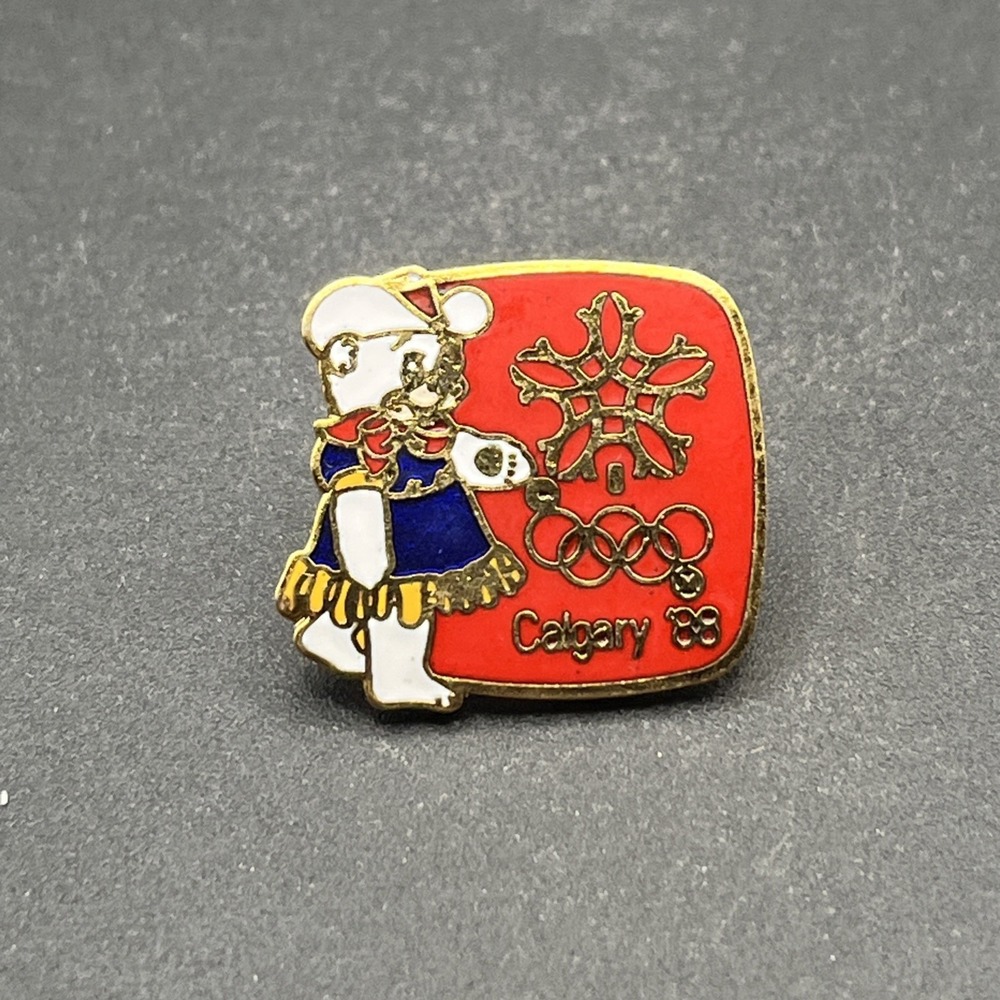1988 Calgary Winter Olympics Hidy Bear Lapel Hat Pin